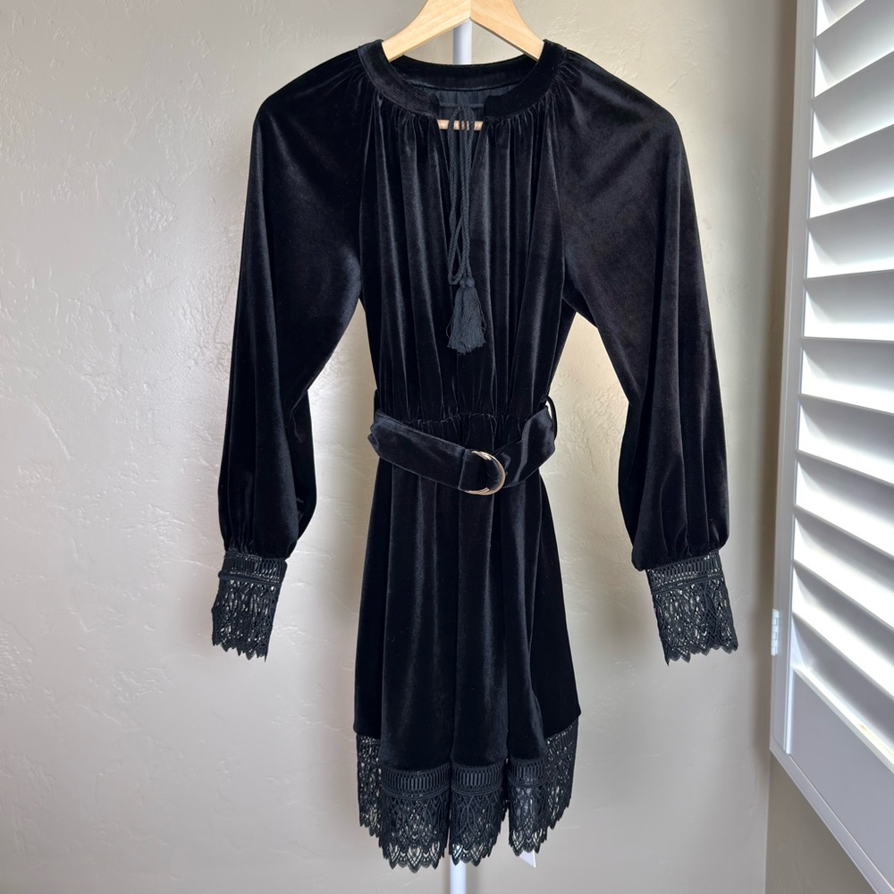 Commense Black Velvet Lace-Trim Mini Dress - Picture 4 of 12